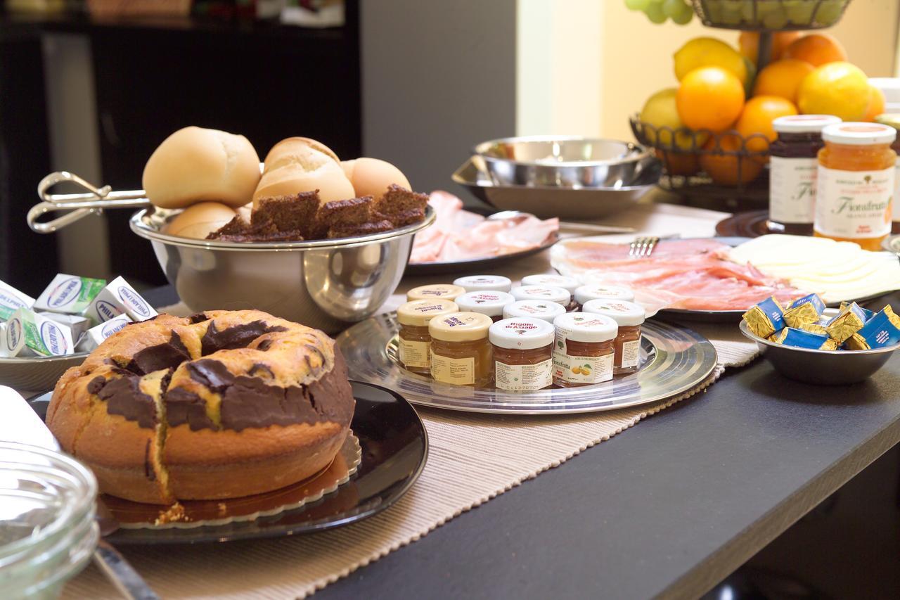 Mua Boutique Bologna Bed & Breakfast ภายนอก รูปภาพ
